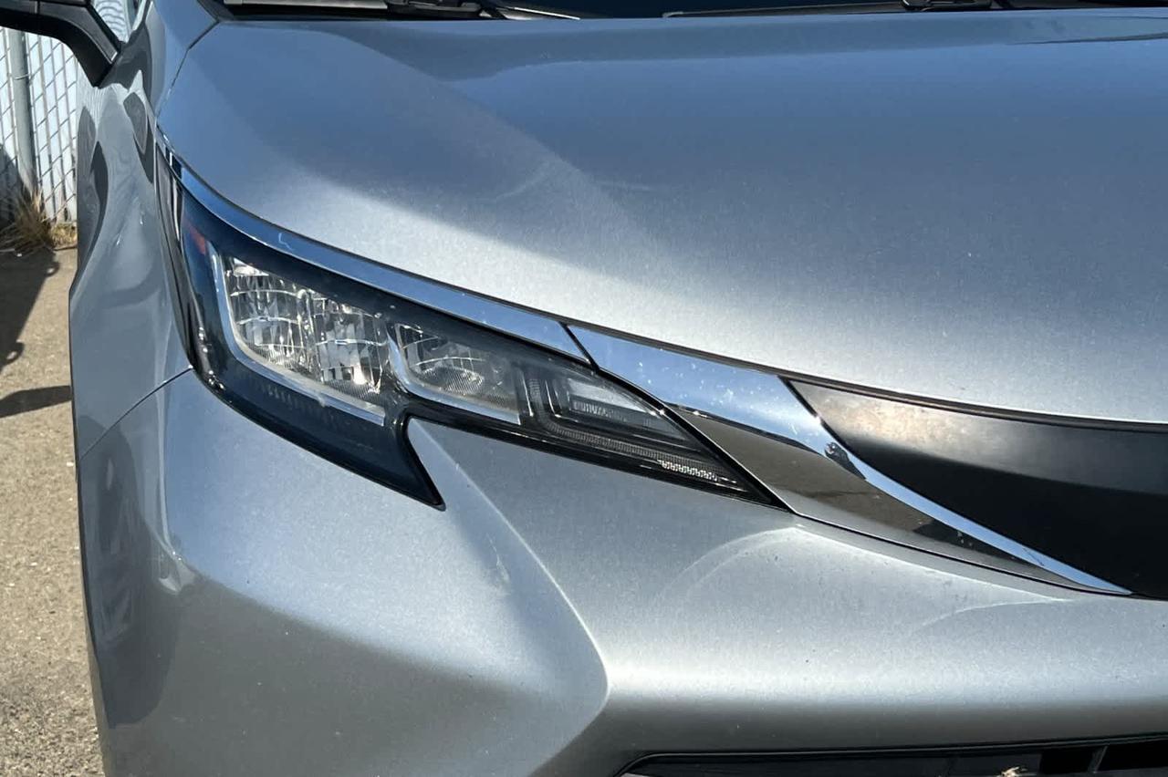 2022 Toyota Sienna XLE Roseville CA