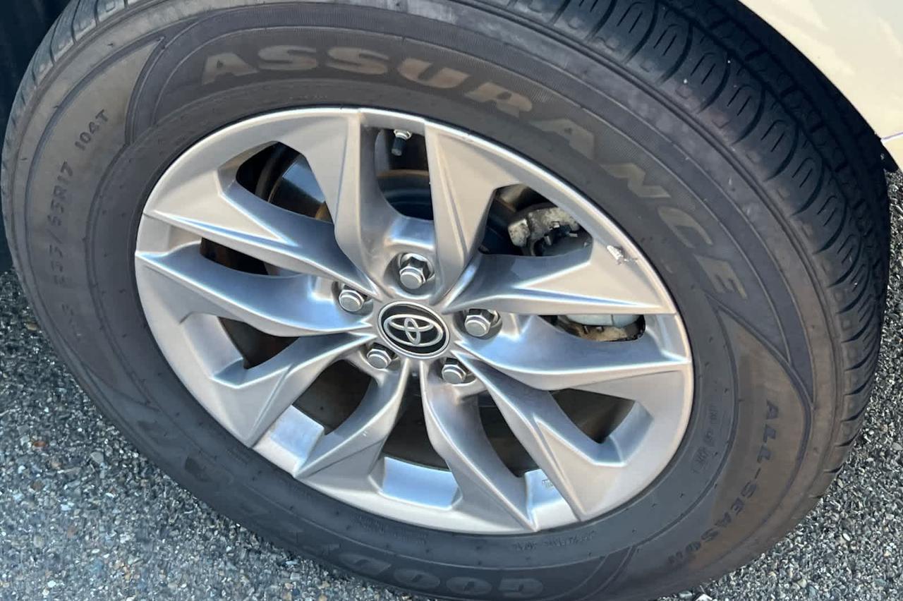 2022 Toyota Sienna XLE Roseville CA