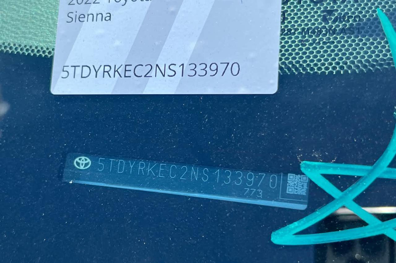 2022 Toyota Sienna XLE Roseville CA