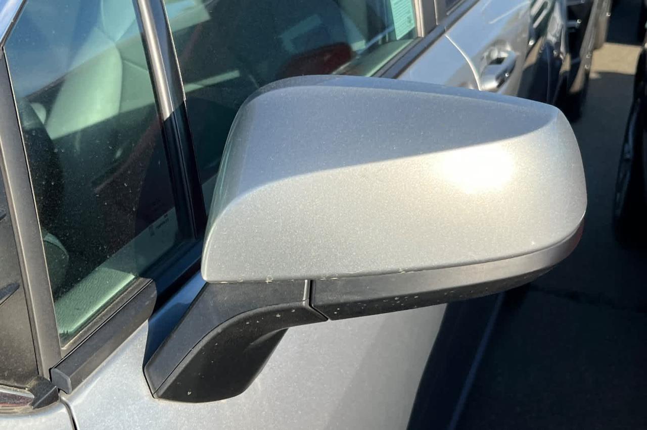 2022 Toyota Sienna XLE Roseville CA