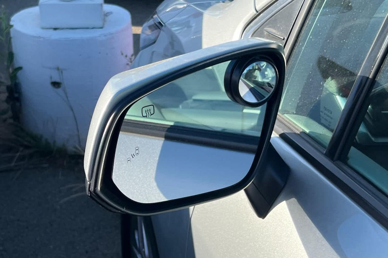 2022 Toyota Sienna XLE Roseville CA