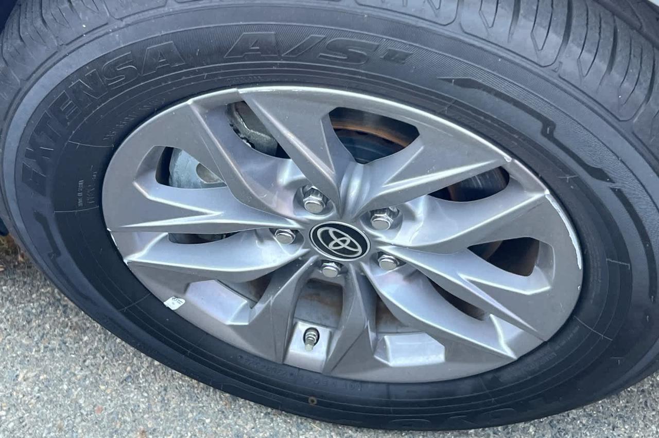 2022 Toyota Sienna XLE Roseville CA