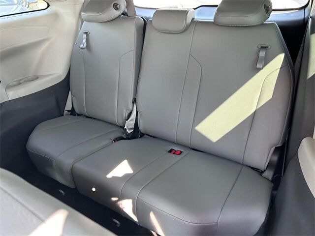 2022 Toyota Sienna XLE Cape Girardeau MO