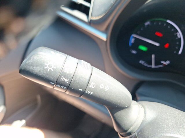 2022 Toyota Sienna XLE Woodland Edition Hurst TX