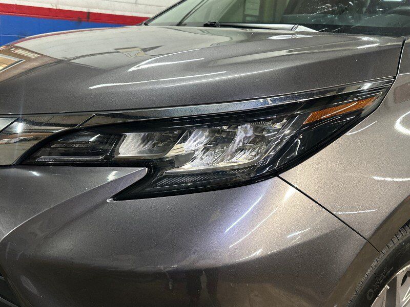 2022 Toyota Sienna XLE