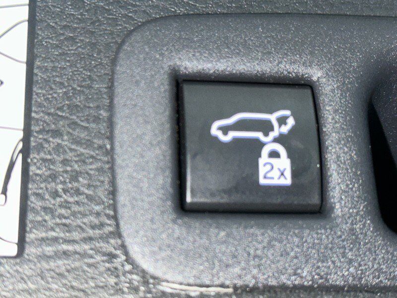 2022 Toyota Sienna XLE Worcester MA