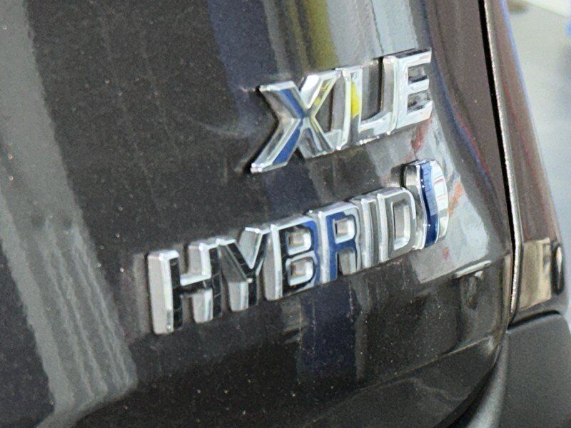 2022 Toyota Sienna XLE Worcester MA