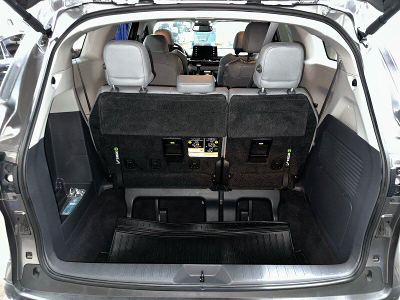 2022 Toyota Sienna XLE Worcester MA