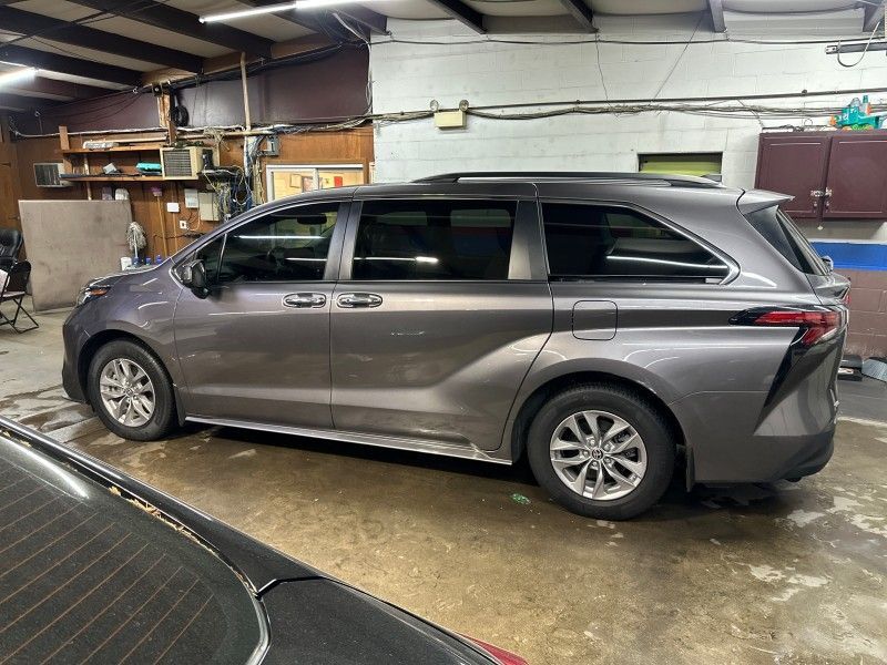 2022 Toyota Sienna XLE Worcester MA