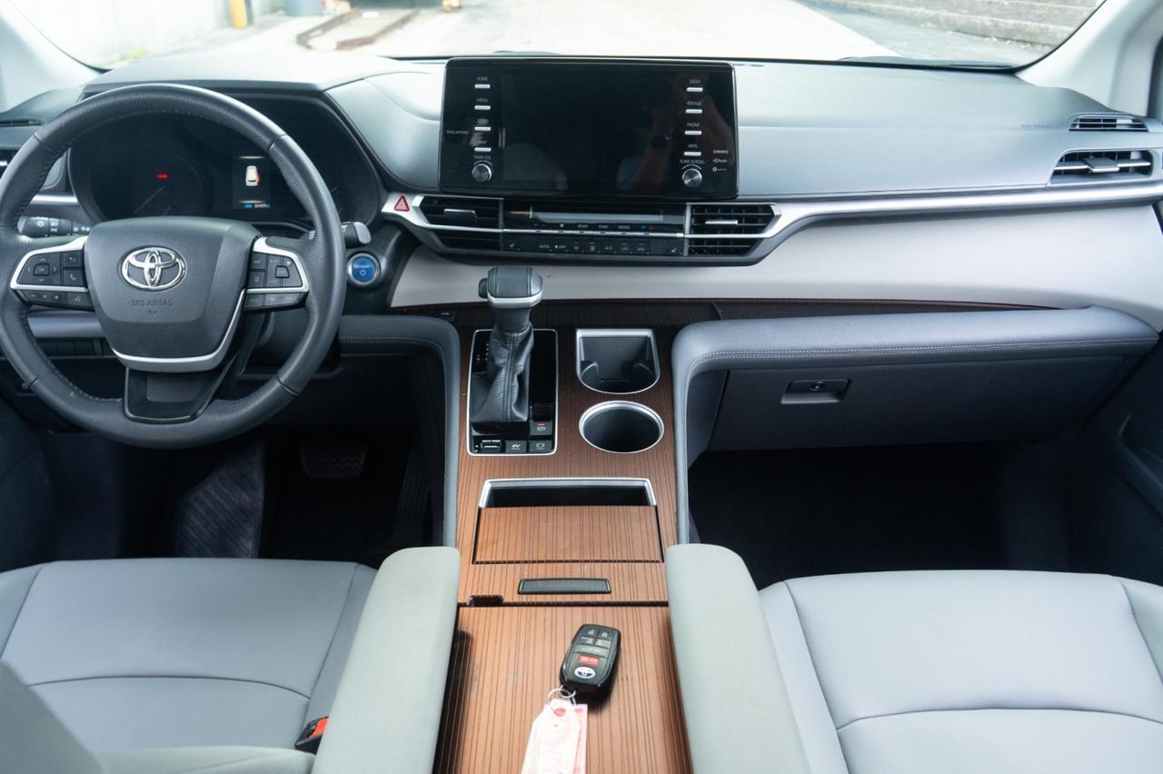 2022 Toyota Sienna XLE Yonkers NY