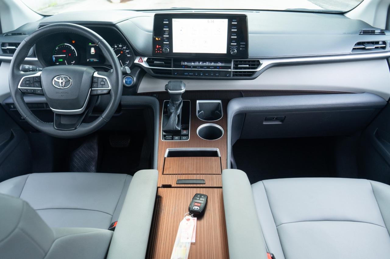 2022 Toyota Sienna XLE Yonkers NY