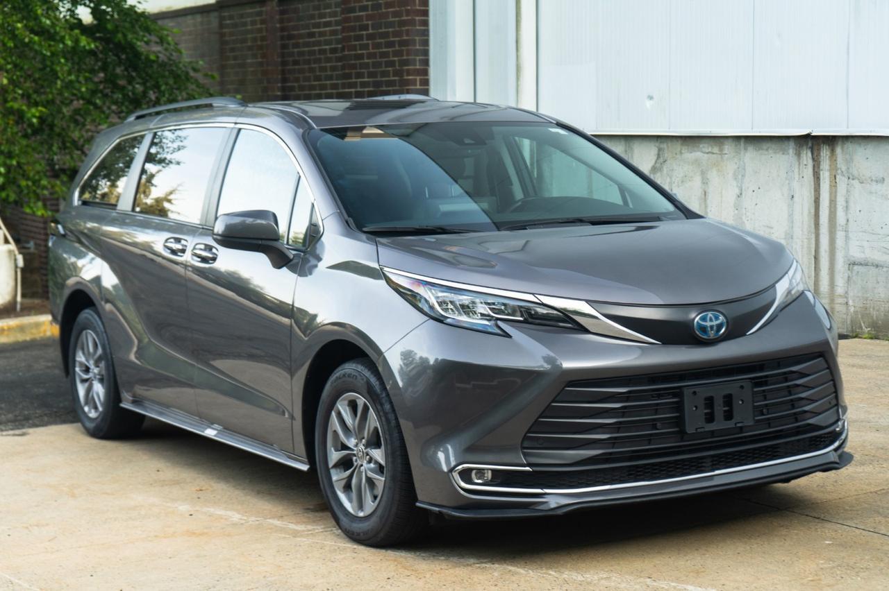 2022 Toyota Sienna XLE Yonkers NY