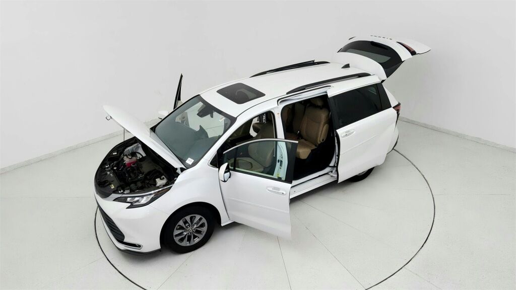 2022 Toyota Sienna XLE Laurel MD
