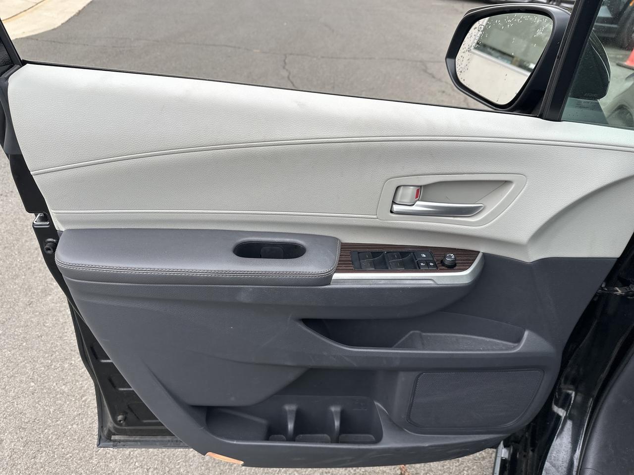 2022 Toyota Sienna XLE Chantilly VA