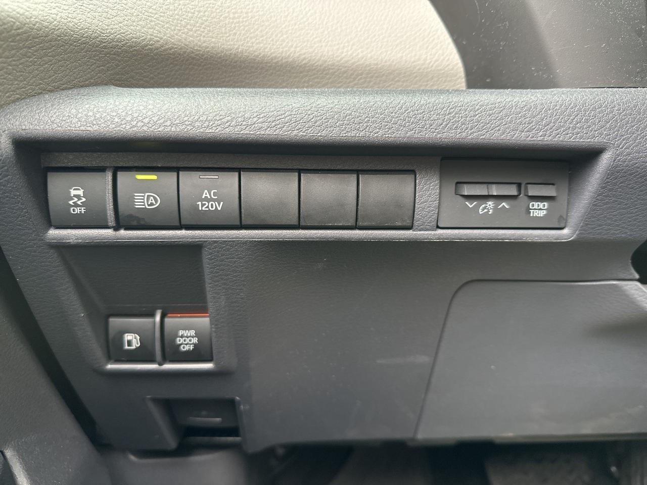 2022 Toyota Sienna XLE Chantilly VA