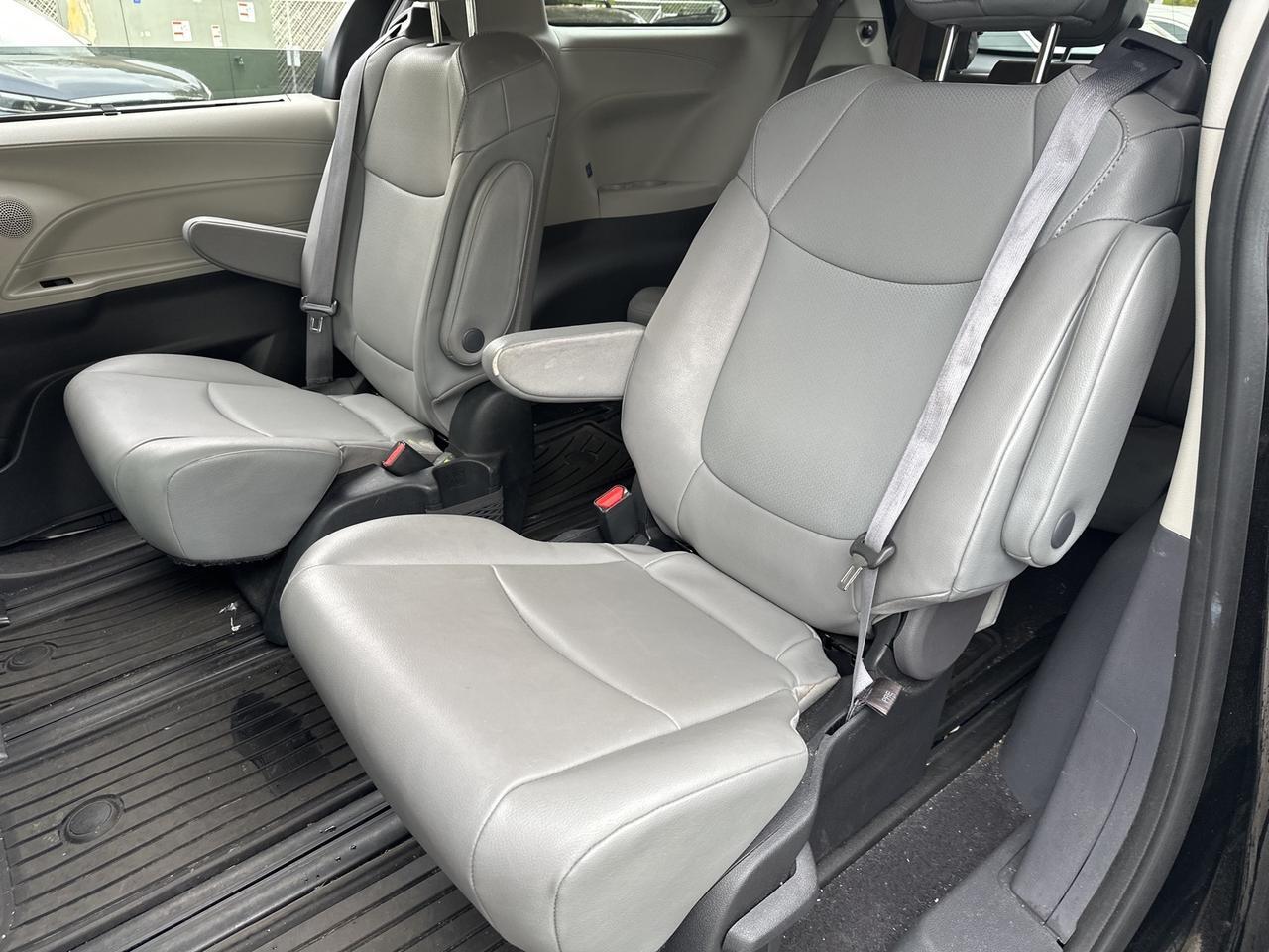 2022 Toyota Sienna XLE Chantilly VA