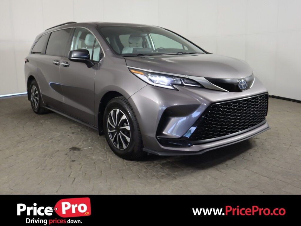 2022 Toyota Sienna XSE Maumee OH