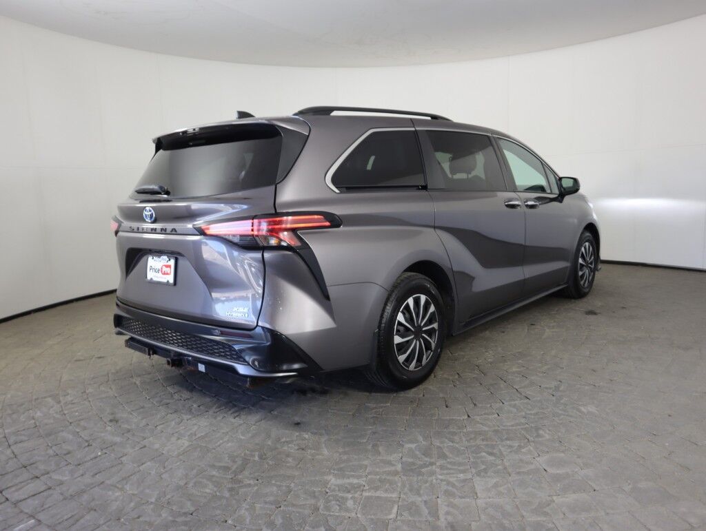 2022 Toyota Sienna XSE Maumee OH