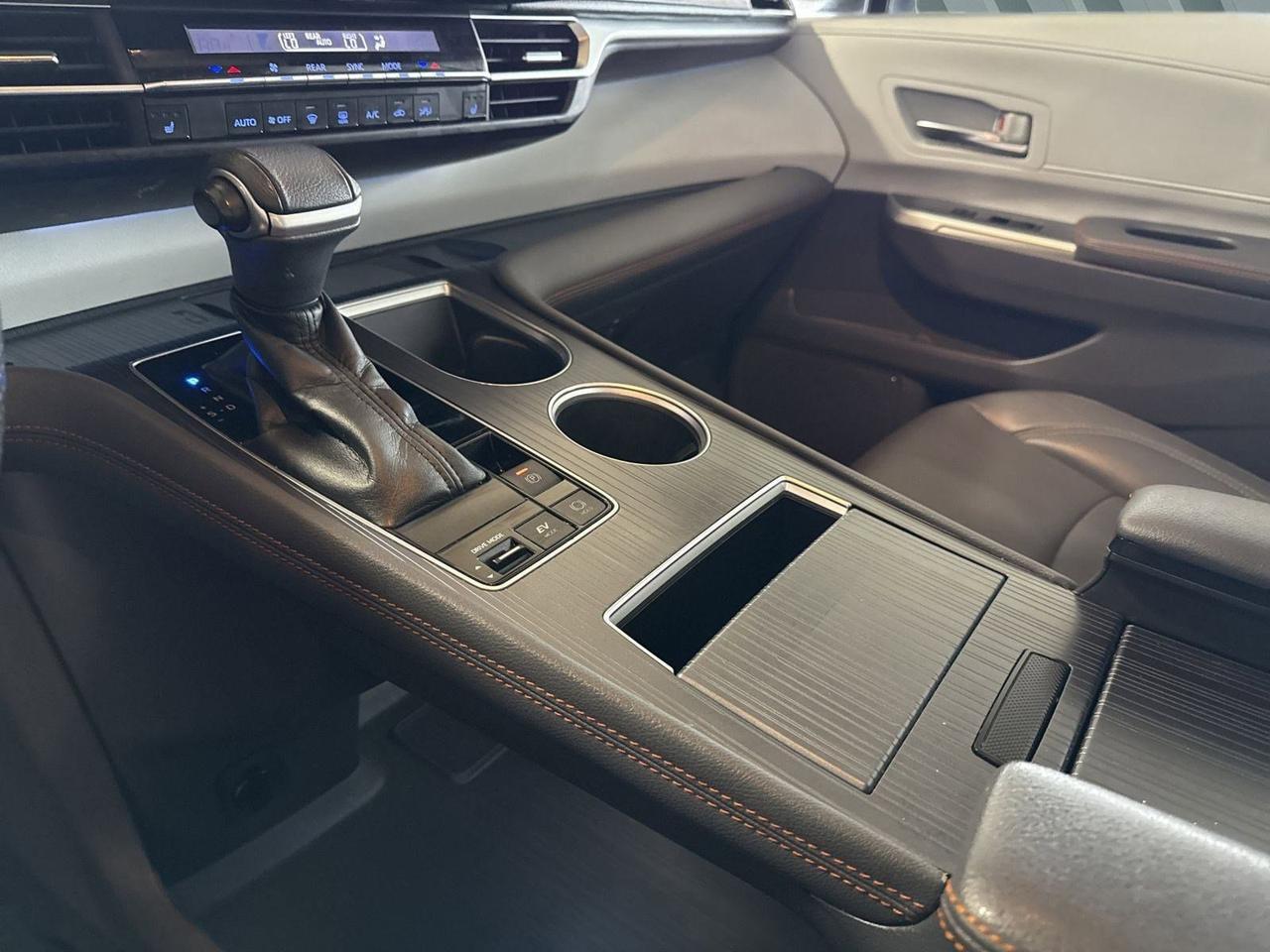 2022 Toyota Sienna XSE San Antonio TX