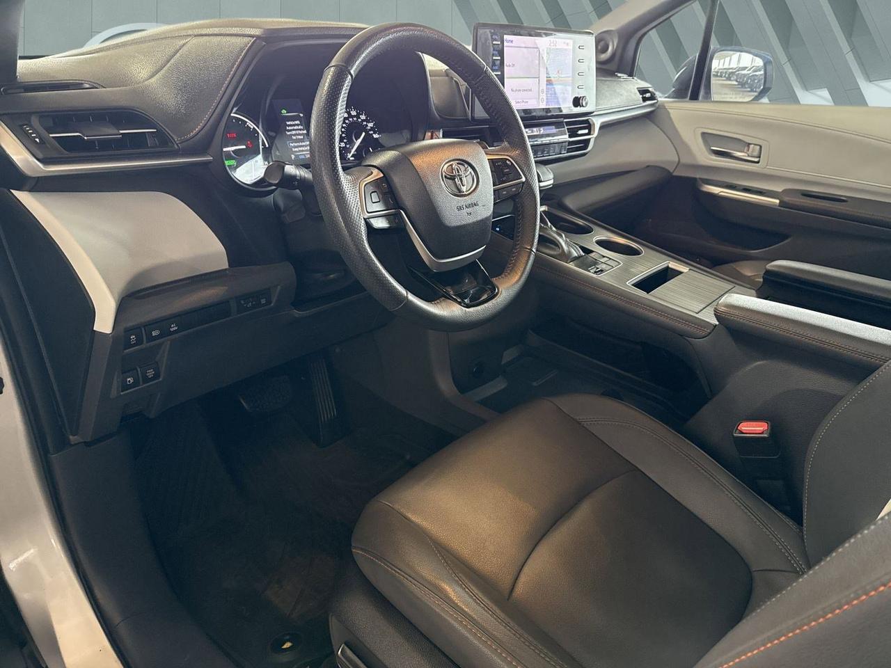 2022 Toyota Sienna XSE San Antonio TX