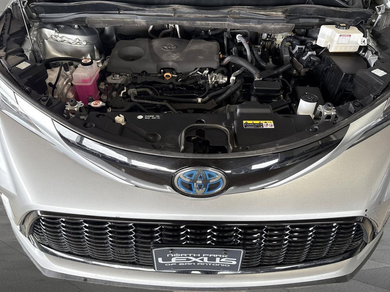 2022 Toyota Sienna XSE San Antonio TX