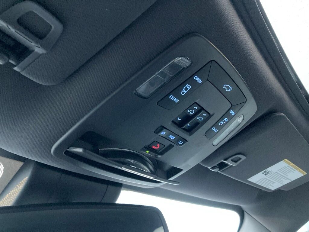 2022 Toyota Sienna XSE San Antonio TX