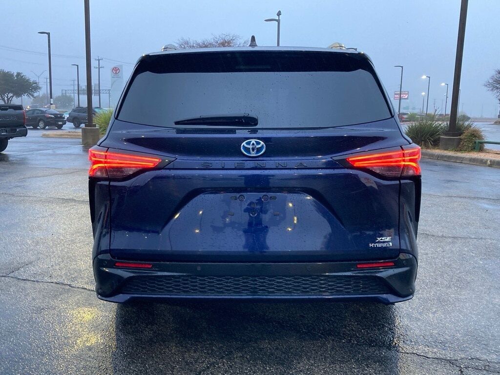 2022 Toyota Sienna XSE San Antonio TX