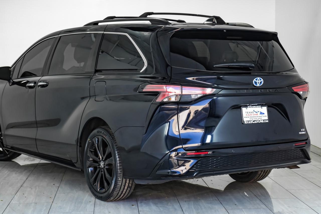 2022 Toyota Sienna XSE TOYOTA SAFETY SENSE BLIND SPOT LANE DEPARTURE PRE COLLISION Carrollton TX