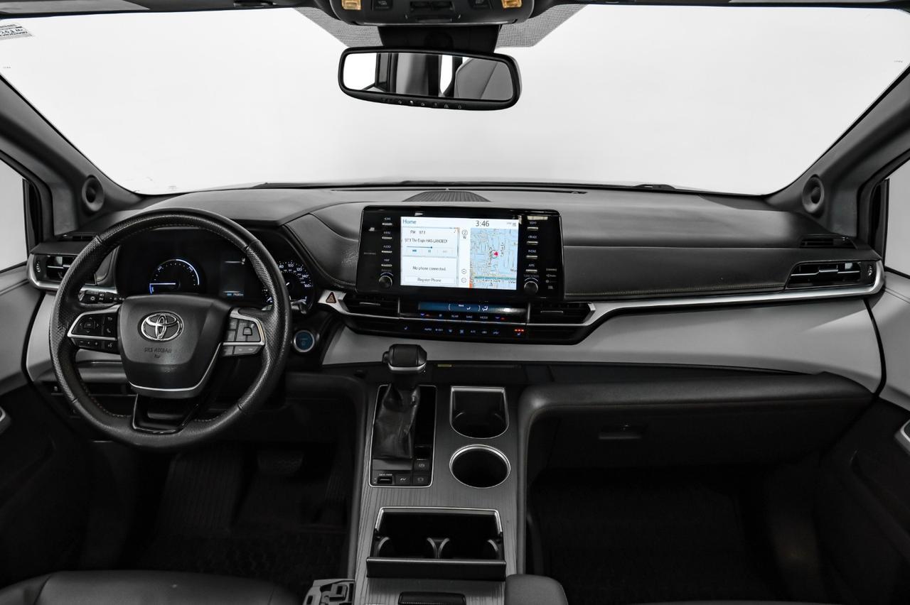 2022 Toyota Sienna XSE TOYOTA SAFETY SENSE BLIND SPOT LANE DEPARTURE PRE COLLISION Carrollton TX