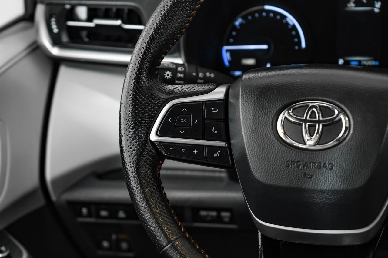 2022 Toyota Sienna XSE TOYOTA SAFETY SENSE BLIND SPOT LANE DEPARTURE PRE COLLISION Carrollton TX