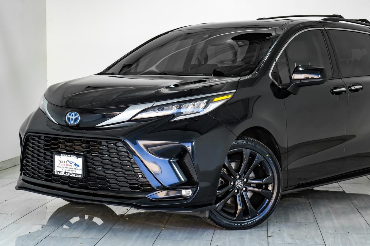2022 Toyota Sienna XSE TOYOTA SAFETY SENSE BLIND SPOT LANE DEPARTURE PRE COLLISION Carrollton TX