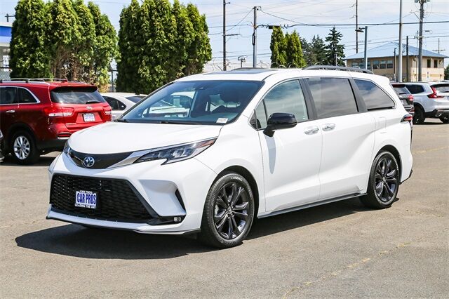 2022 Toyota Sienna XSE Tacoma WA