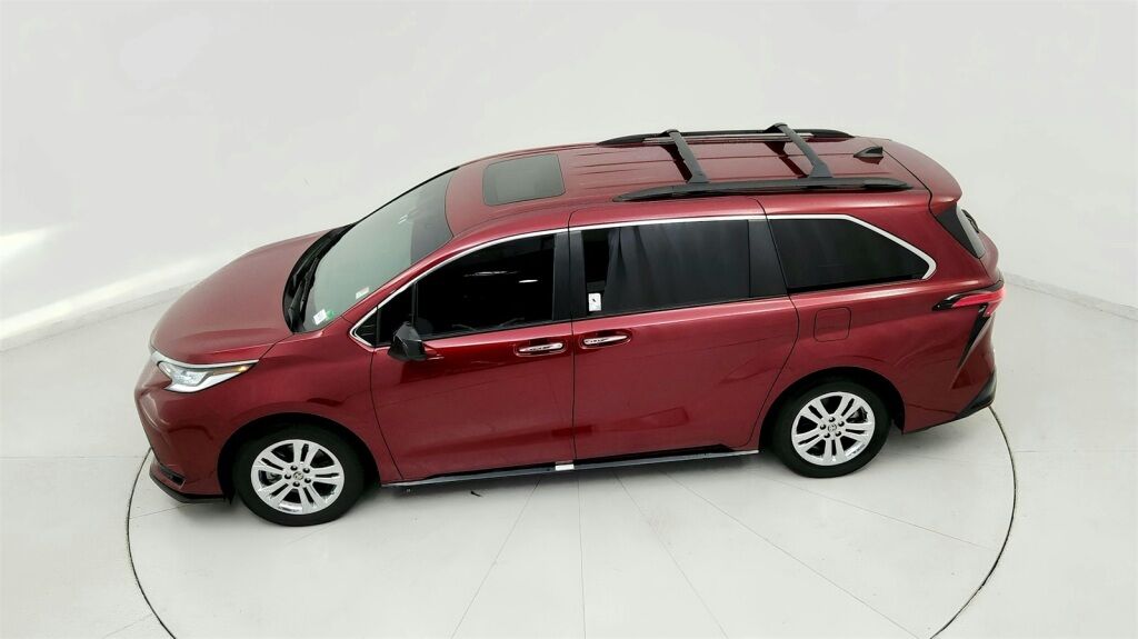 2022 Toyota Sienna XSE Laurel MD
