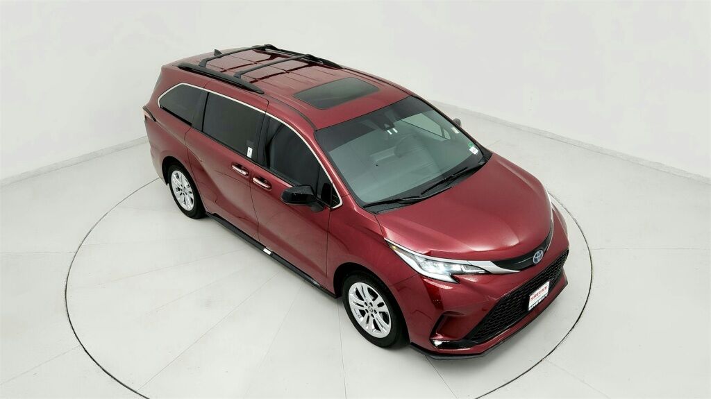 2022 Toyota Sienna XSE Laurel MD