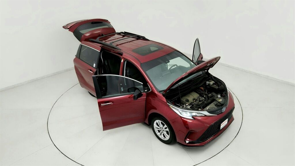 2022 Toyota Sienna XSE Laurel MD