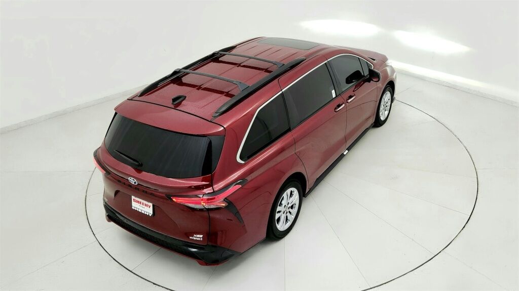 2022 Toyota Sienna XSE Laurel MD