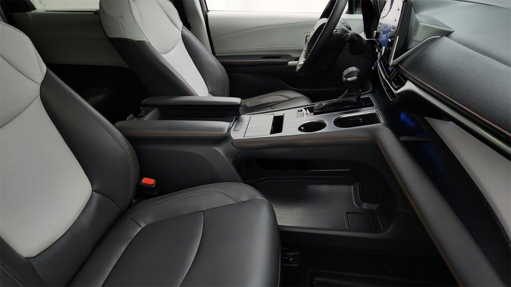 2022 Toyota Sienna XSE Laurel MD