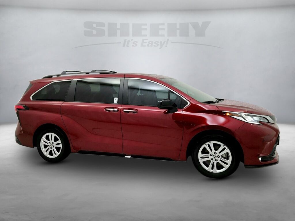2022 Toyota Sienna XSE Laurel MD