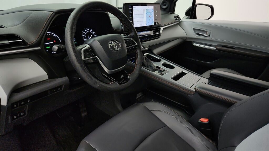 2022 Toyota Sienna XSE Laurel MD