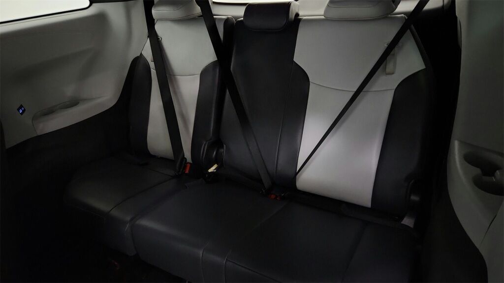 2022 Toyota Sienna XSE Laurel MD
