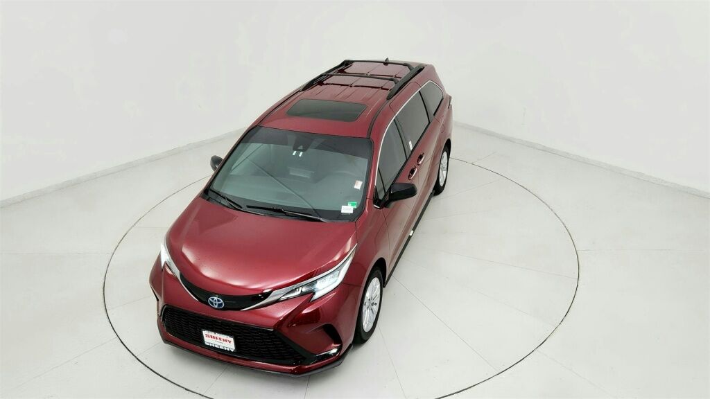 2022 Toyota Sienna XSE Laurel MD