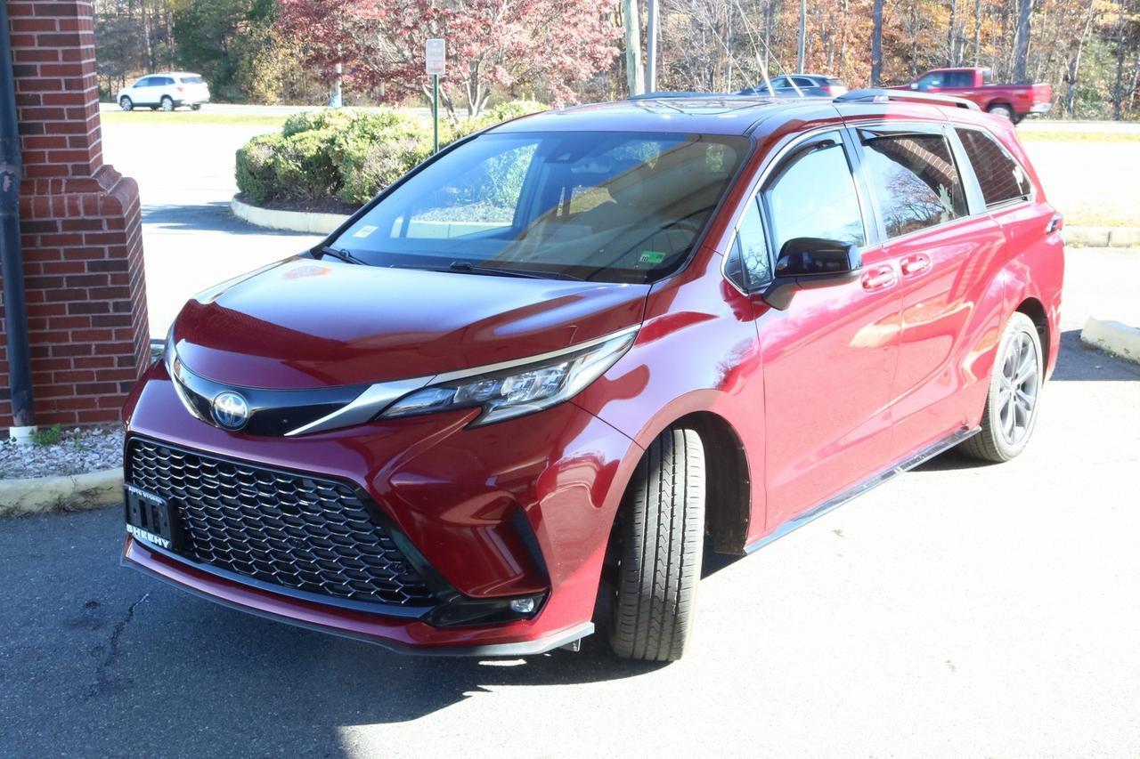 2022 Toyota Sienna XSE Fredericksburg VA