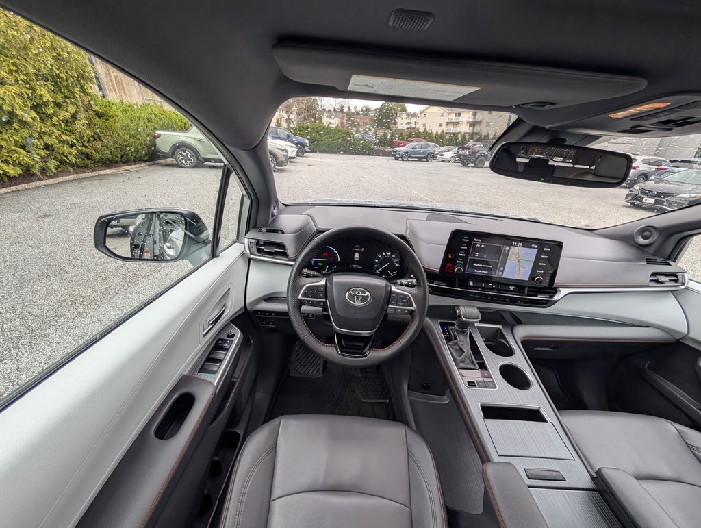 2022 Toyota Sienna XSE Cockeysville MD