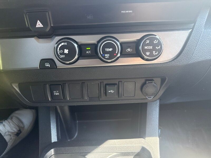 2022 Toyota Tacoma 2WD SR Extended Cab Long Bed w/Rear Doors Seffner FL