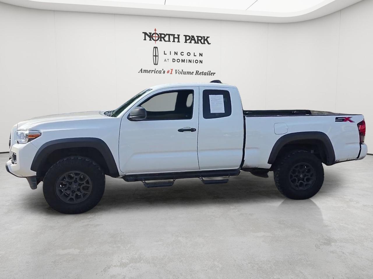 2022 Toyota Tacoma 2WD SR