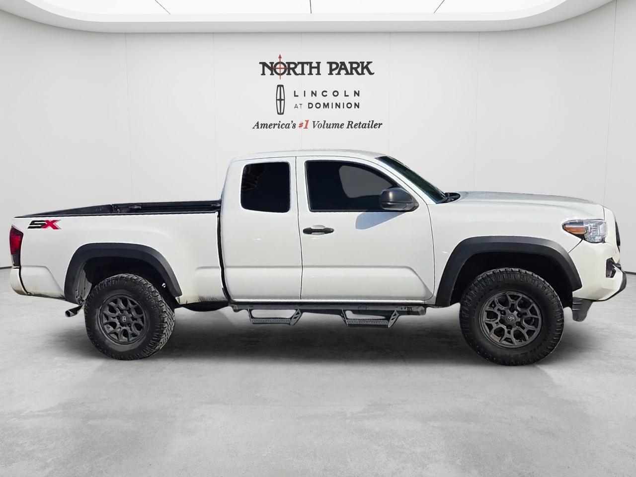2022 Toyota Tacoma 2WD SR