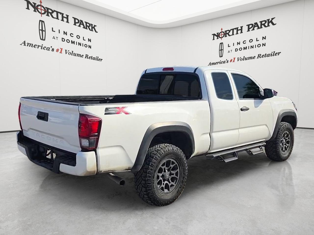 2022 Toyota Tacoma 2WD SR