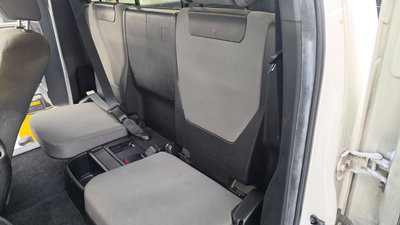 2022 Toyota Tacoma 2WD SR
