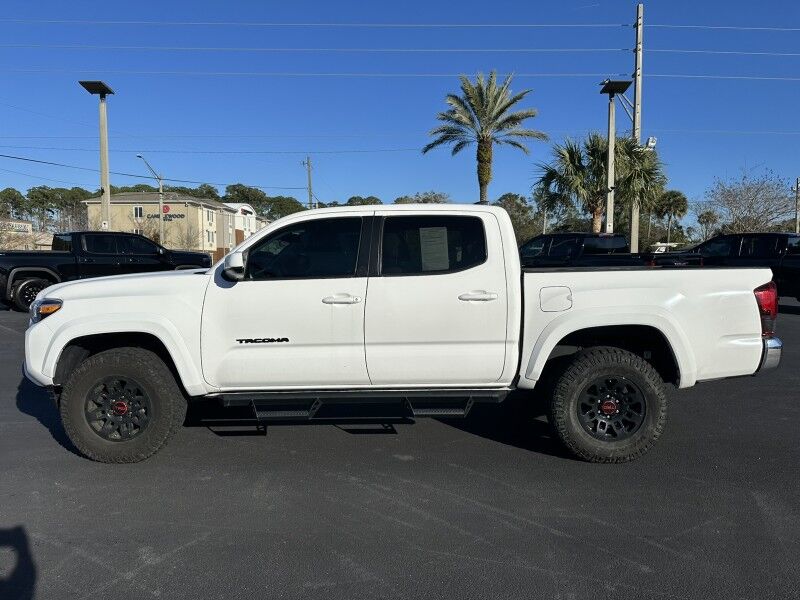 2022 Toyota Tacoma 2WD SR5