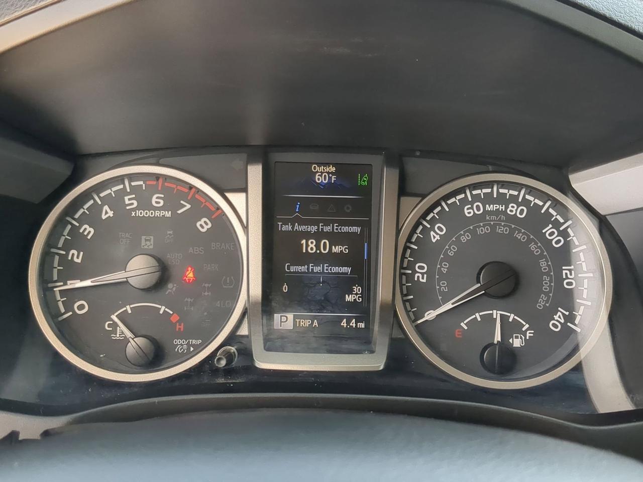 2022 Toyota Tacoma 2WD SR5